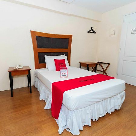 Reddoorz @ Amorsolo Makati Makati City Ngoại thất bức ảnh