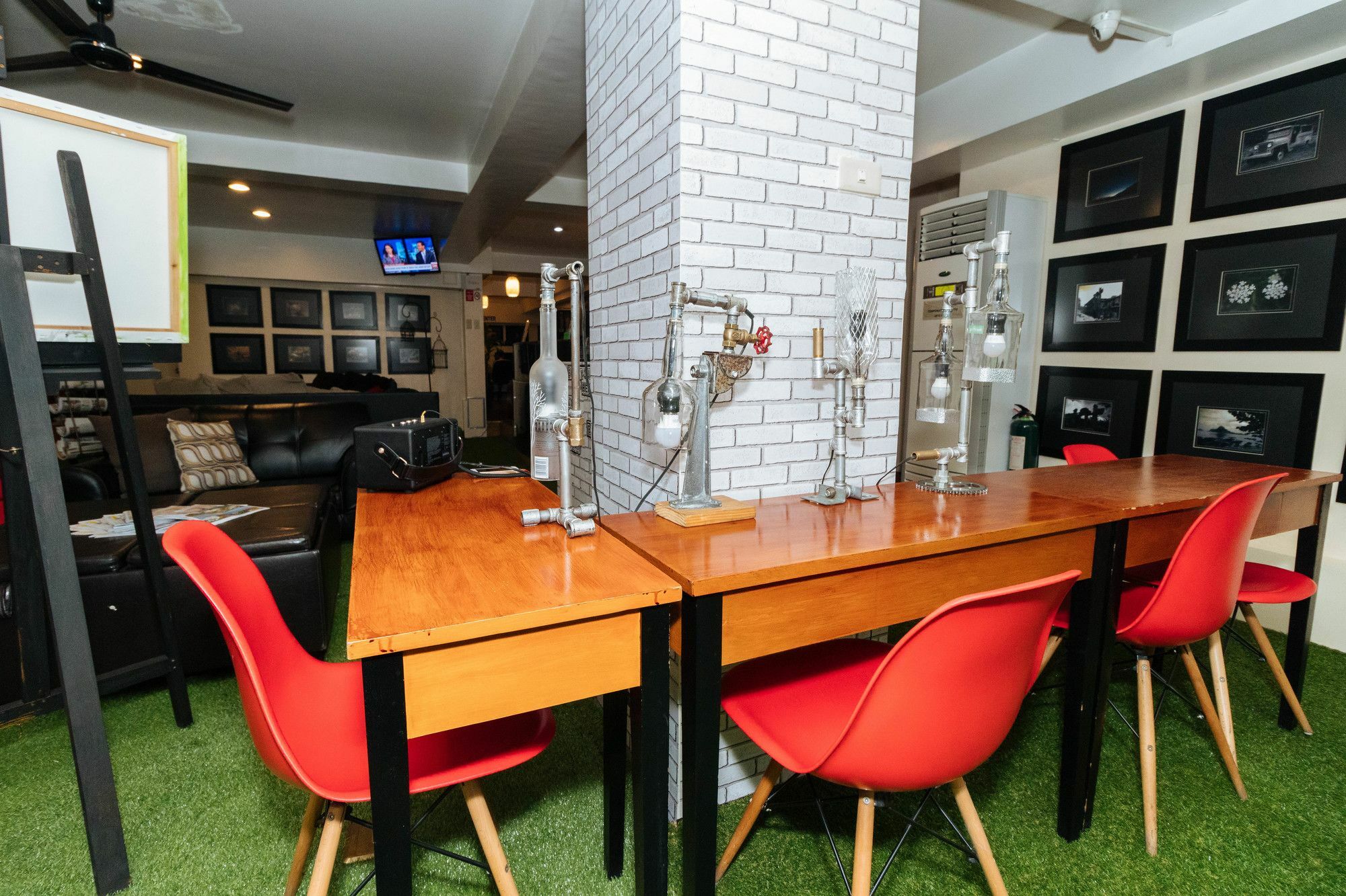 Reddoorz @ Amorsolo Makati Makati City Ngoại thất bức ảnh